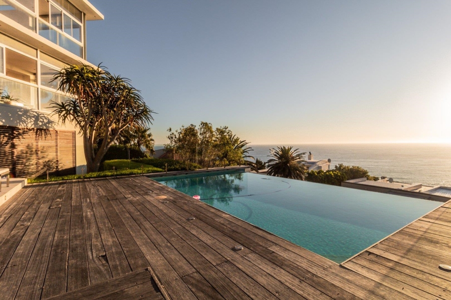 5 Bedroom Property for Sale in Camps Bay Western Cape